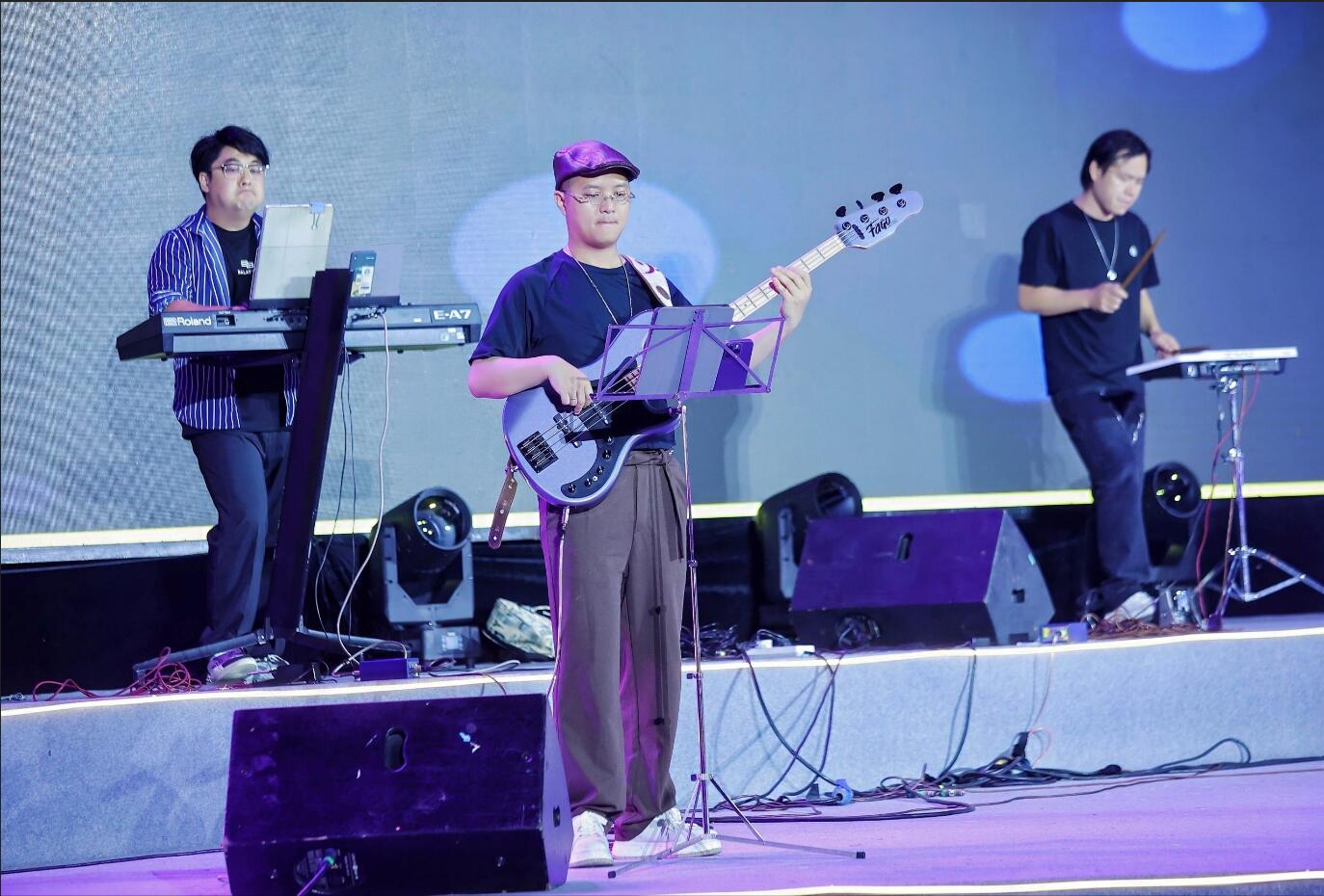 塘半國(guó)慶活動(dòng)4.jpg 塘半國(guó)慶活動(dòng)4.jpg