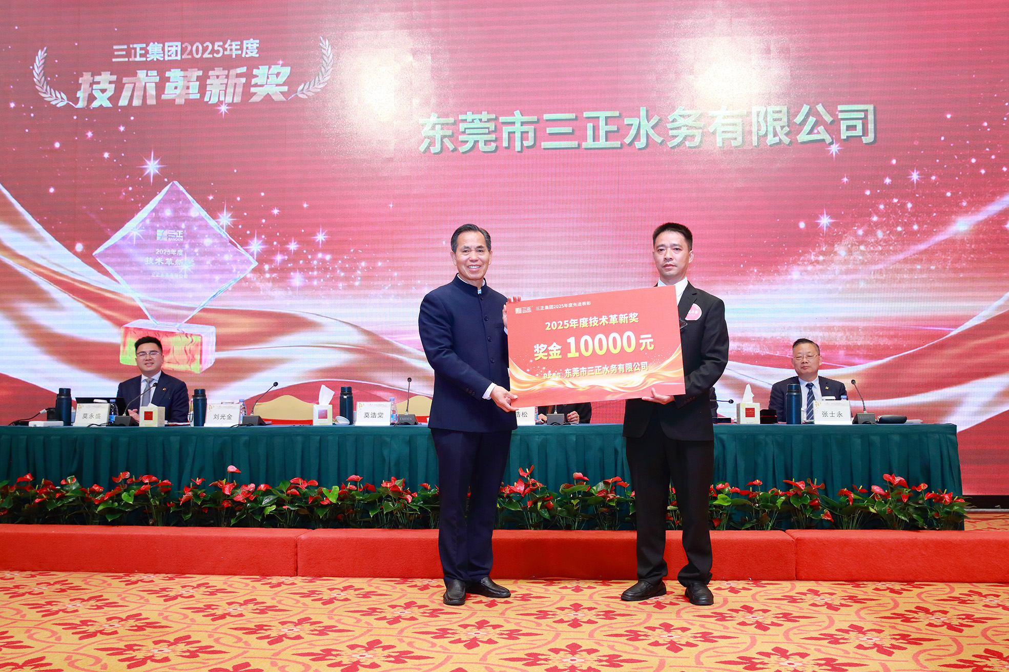 7L4A5100.jpg 7L4A5100.jpg